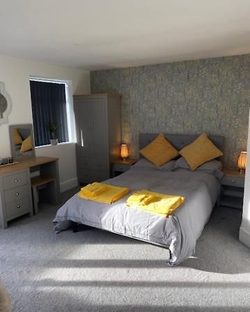 Apartmán The Snug At Parley West Parley Exteriér fotografie